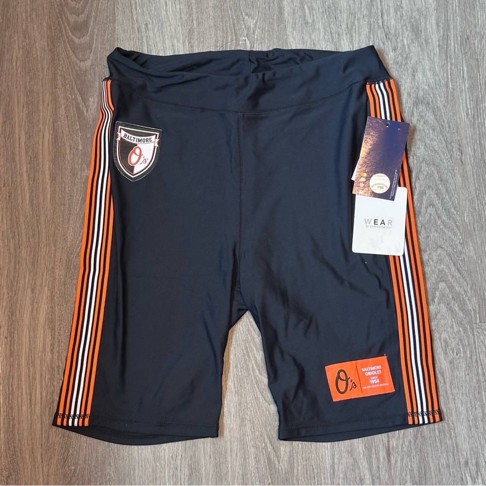 Wear by Erin Andrew’s Women's Baltimore Orioles Bike Shorts - Size Large - NWT!